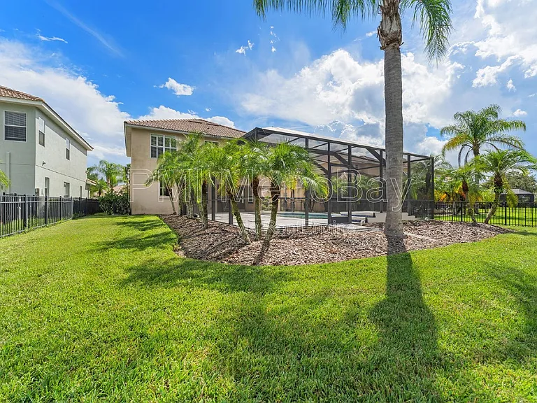 10886 Cory Lake Dr — Photo 50