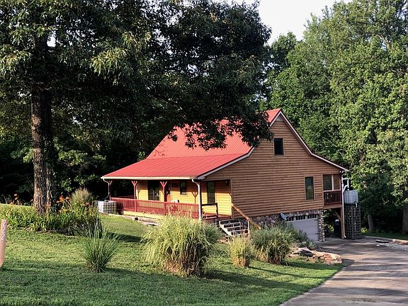 4th image of 222 Hidden River Ave