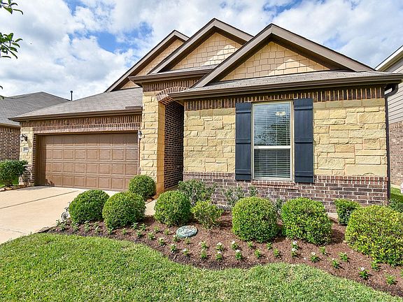 2nd image of 22246 Wave Hill Ln