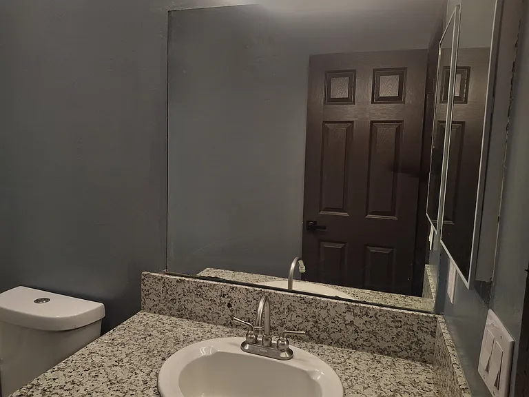 2416 Eric Way #C — Photo 15