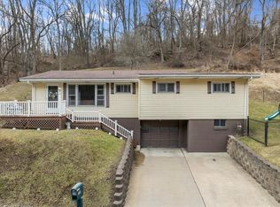 744 Peters Run Rd, Wheeling, WV 26003
