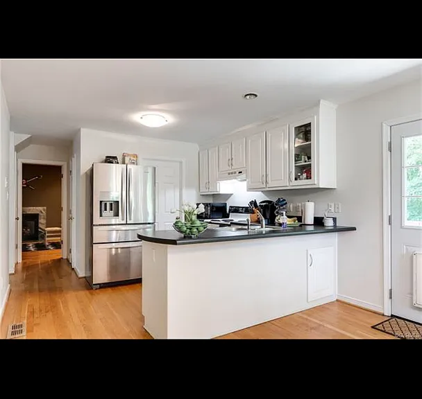 8571 Woodlake Dr — Photo 7