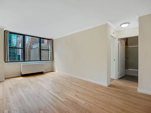 301 East 45th Street image 1 of 12