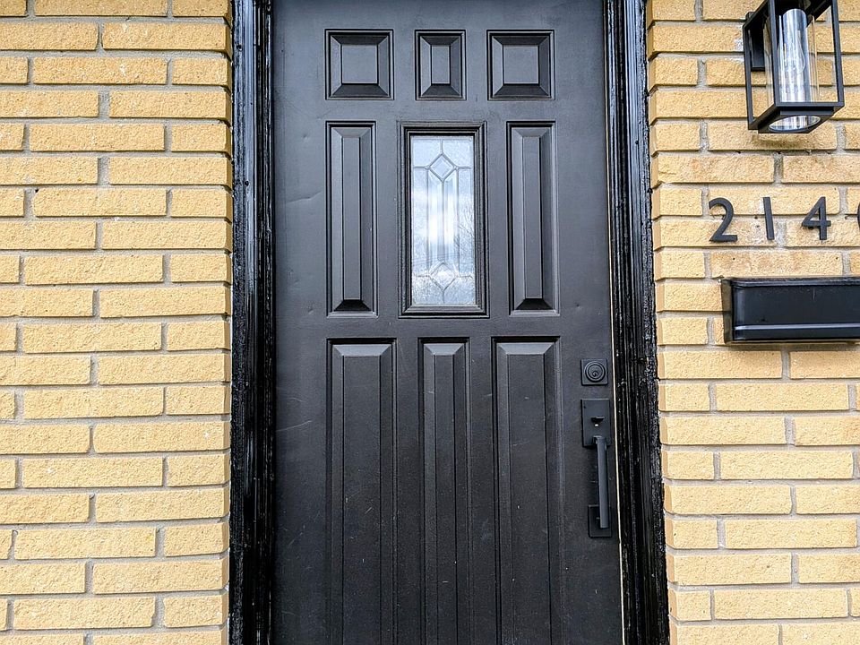 1st image of 2140 Olive Ave