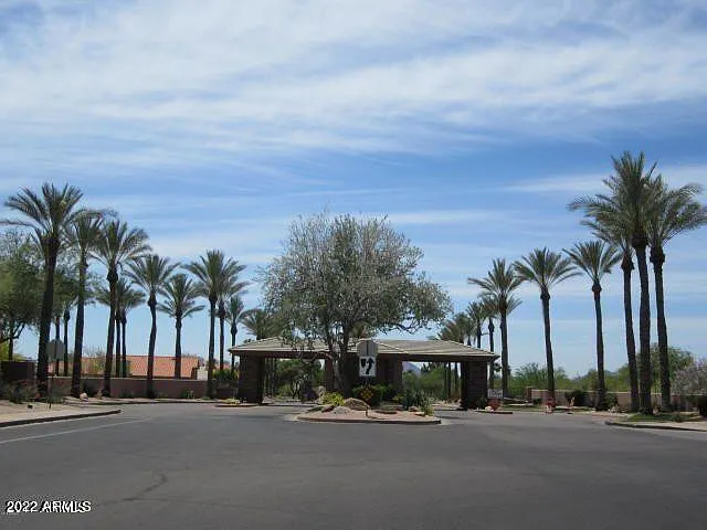 11838 E Carol Ave — Photo 36