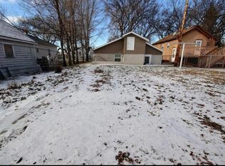 509 N 15th St #2, Bismarck, ND 58501