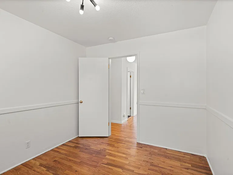 560 N Keene Way Dr — Photo 21