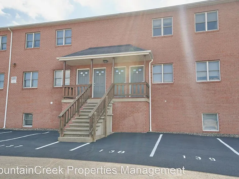 Crimson Hawk Student Housing — Photo 13