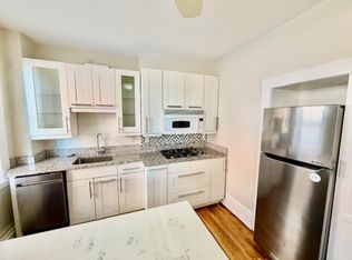164 Prince St #2, Boston, MA 02113