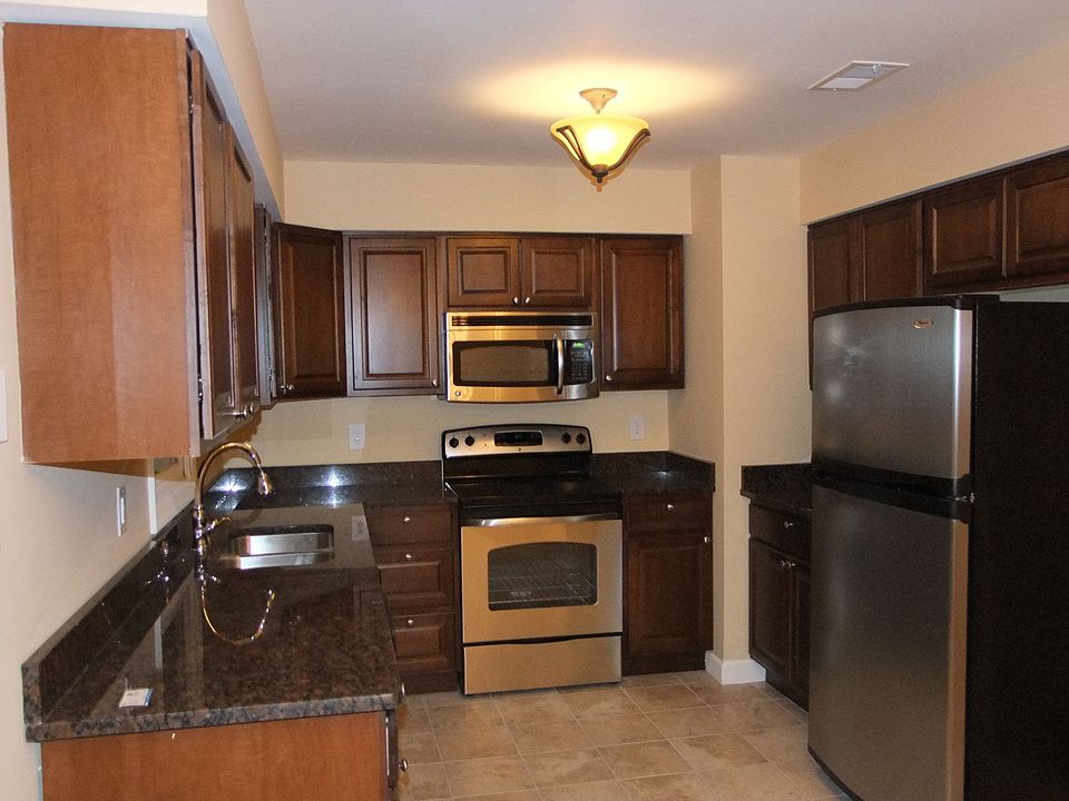 1st image of 5718 Heritage Crossing Ct