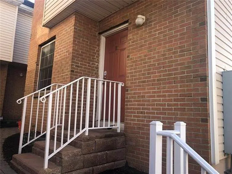 110 Adamecs Way — Photo 14