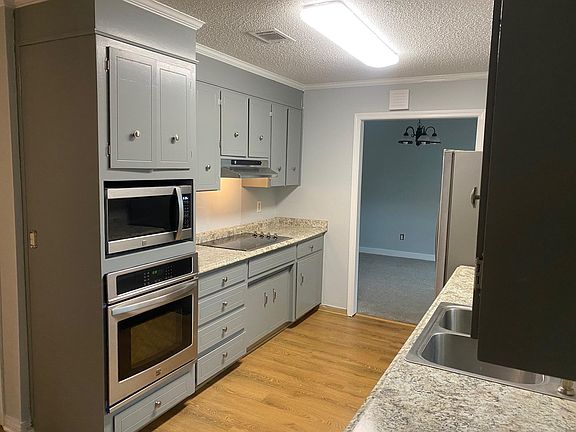 5th image of 7021 Lake Joanne Dr