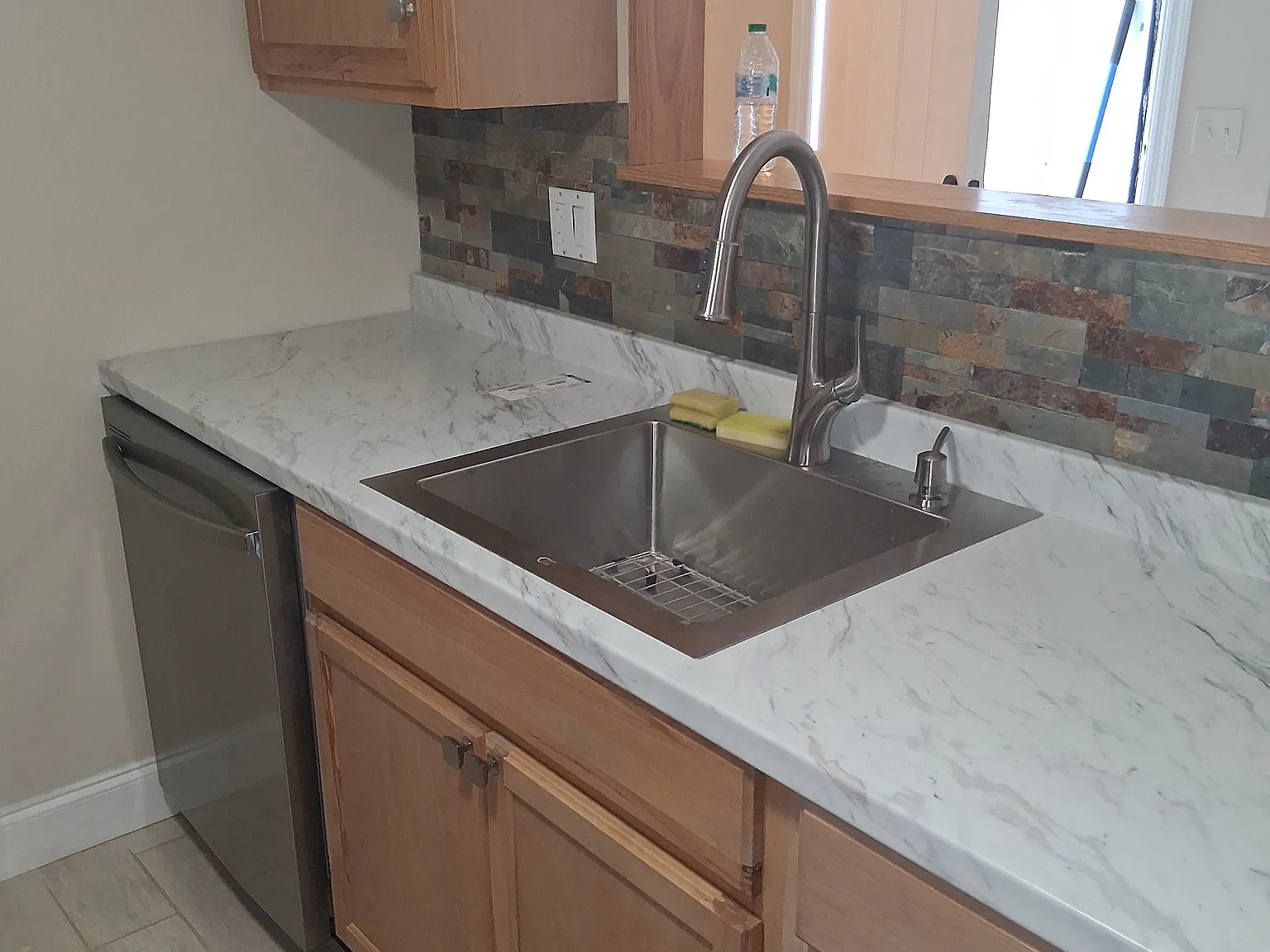 1181 Songbird Ln — Photo 2