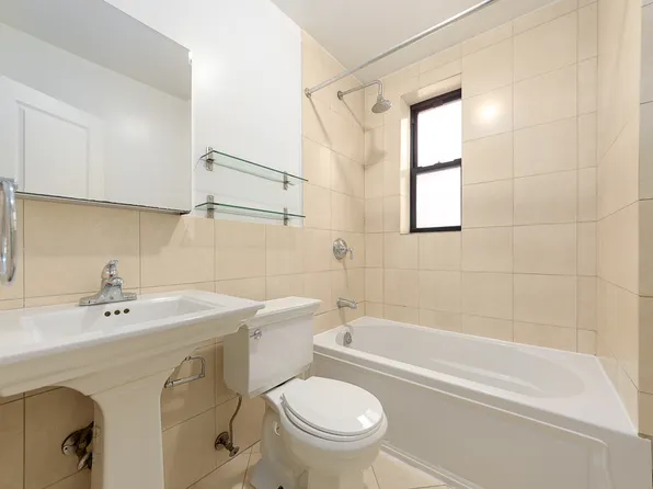 224 Atlantic Avenue image 2 of 3