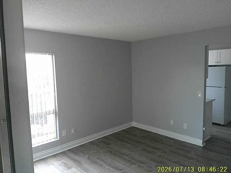 1450 Hemlock Ave #F — Photo 10