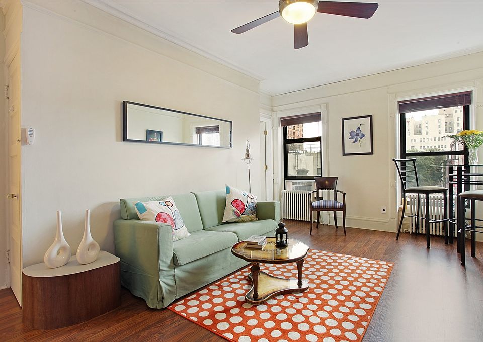 1st image of 85 8th Ave #4R