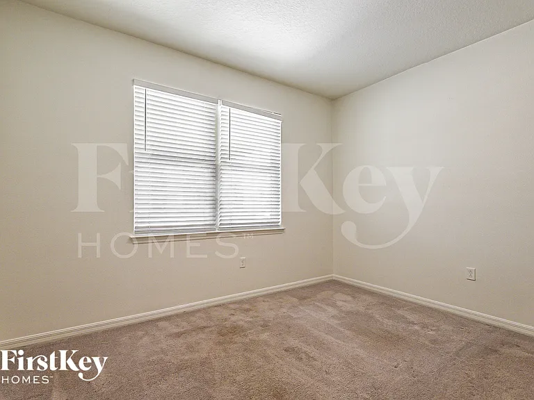 1272 Spokane Point — Photo 12