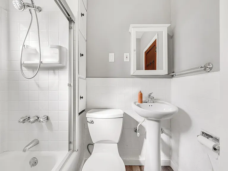30 Sunset St #1 — Photo 6