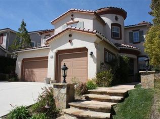 409 Canyon Crest Dr, Simi Valley, CA 93065