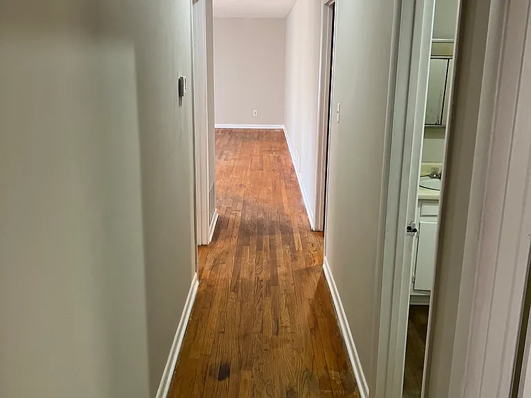 2252 S Milledge Ave — Photo 5
