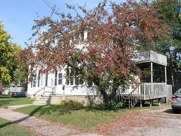 4th image of 1702 Ferry St #605