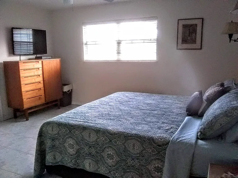 1727 Joyce St — Photo 17