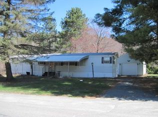 21 Riverview Cir, Brimfield, MA 01010