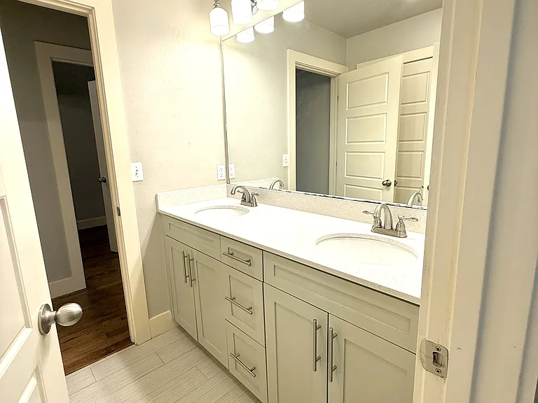 525 K St SW — Photo 28