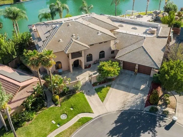 1617 N Aspen Ct, Visalia, CA 93291
