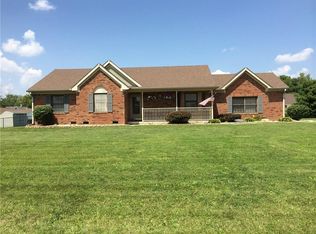 2068 E Mill Blvd, Greenfield, IN 46140