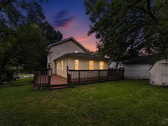 4th image of 2832 Shaffer Ave