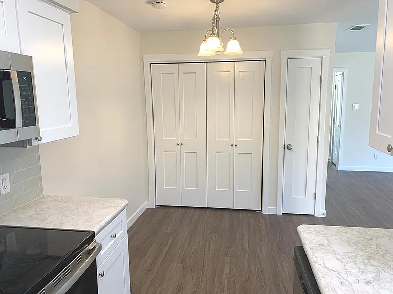 300 Lila Ln — Photo 10
