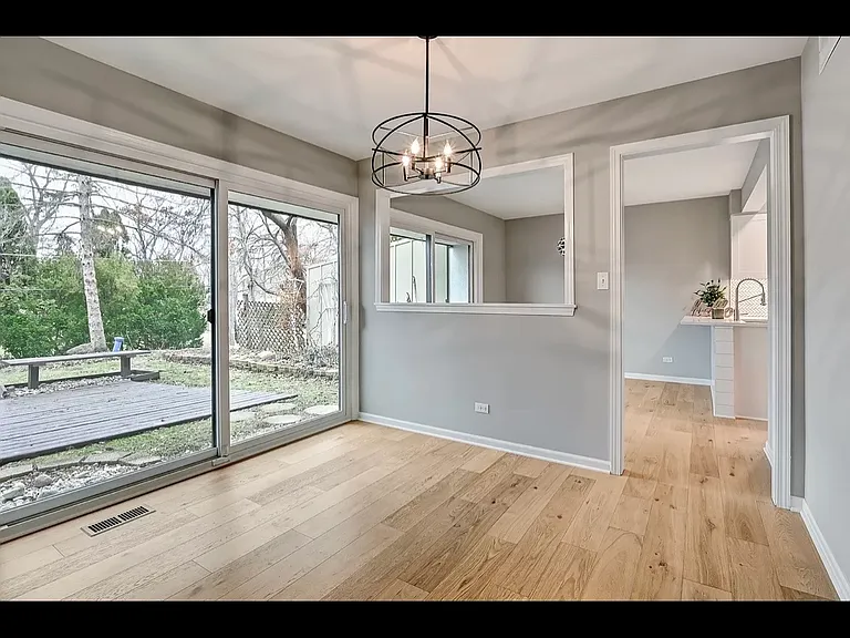25 Briarwood Ln — Photo 5