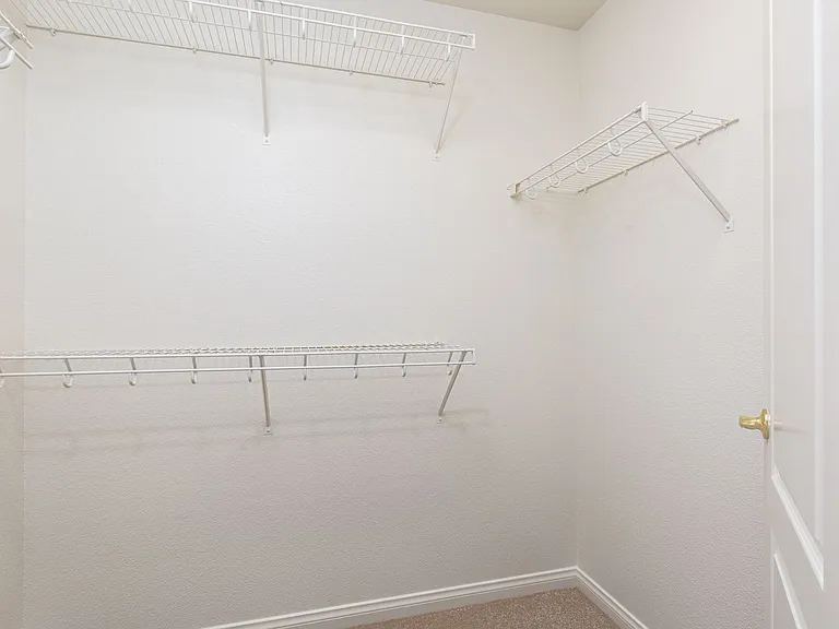 275 Calvino Ave — Photo 30