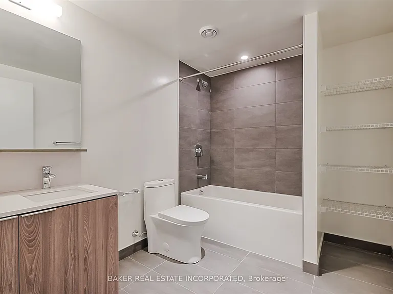 223 Redpath Ave #1111 — Photo 13