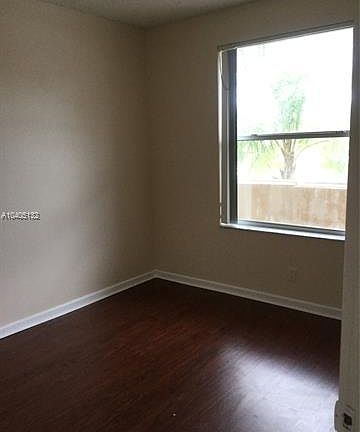 5th image of 10911 Royal Palm Blvd