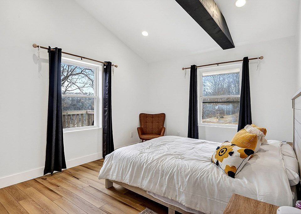 10th image of this home