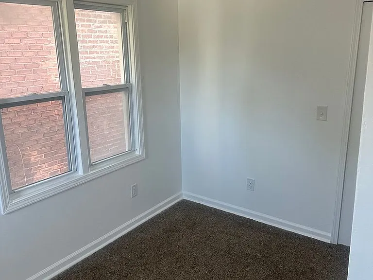 3005 Pasadena St — Photo 9