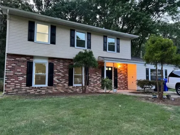 88 Garner Ave, Waldorf, MD 20602