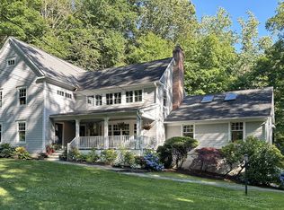 59 Farrell Rd, Weston, CT 06883