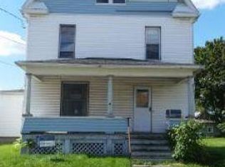 412 College Ave, Grove City, PA