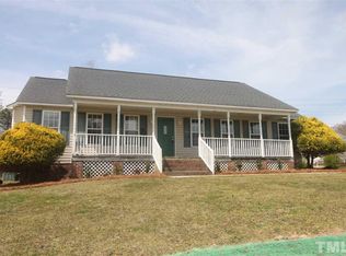 201 Mitchell Ave, Clayton, NC 27520