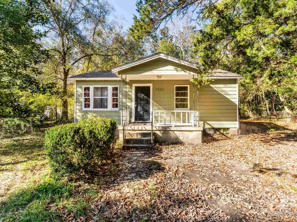 3900 Brookmont Dr, Mobile, AL 36605