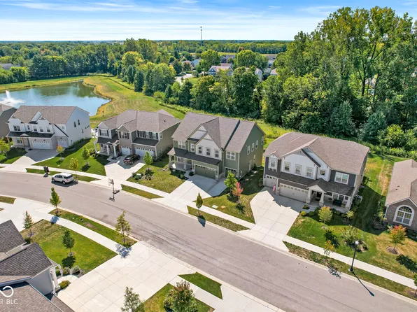 5421 Landing Place Ln, Noblesville, IN 46062