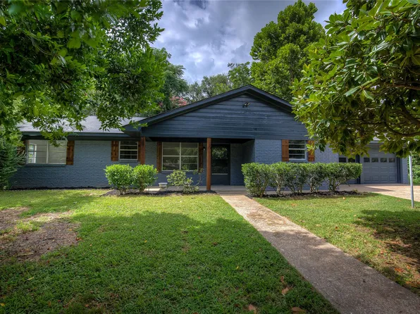 136 Lee St, Sulphur Springs, TX 75482