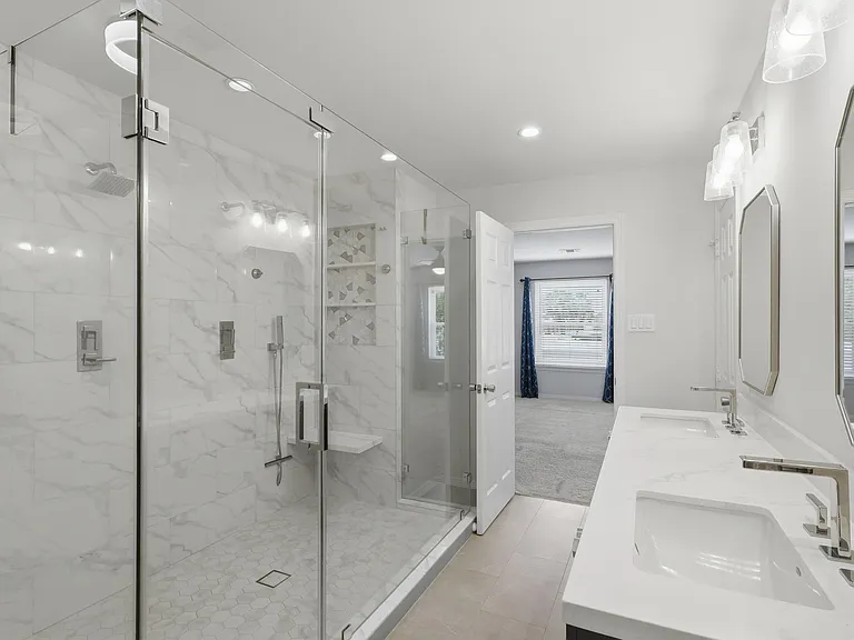 9419 Stonehouse Ln — Photo 15