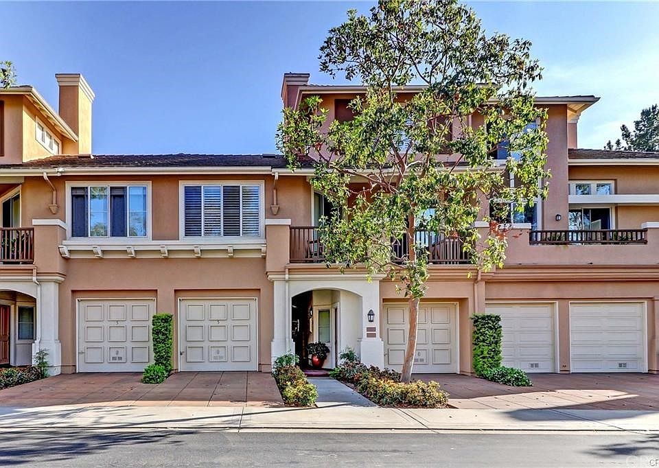 1st image of 2698 Dietrich Dr