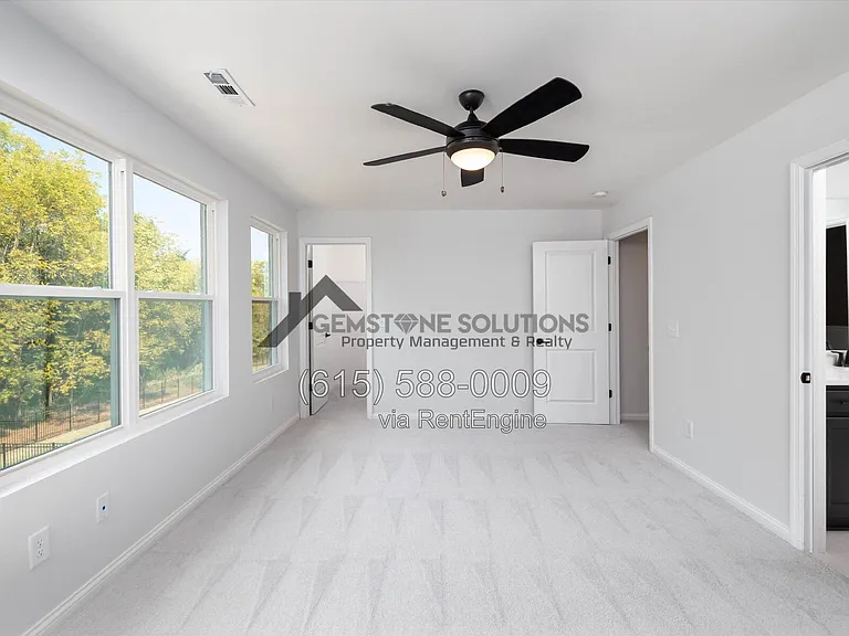 631 Silva Ln — Photo 46