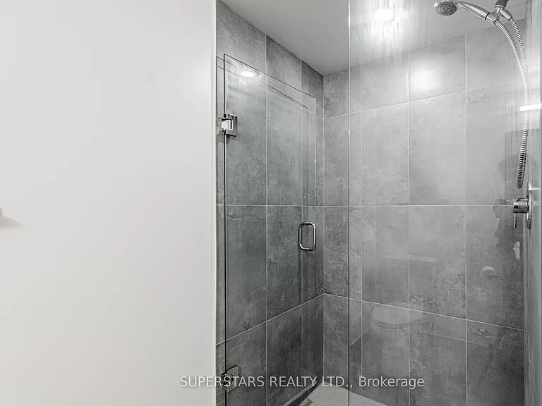 60 Shuter St #2610 — Photo 20