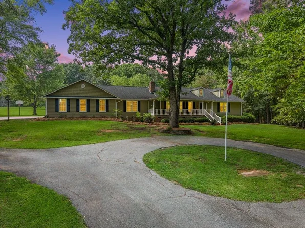 132 Phillips Rd, Union, SC 29379
